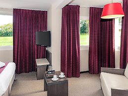 Mercure Omaha Beach Hotel