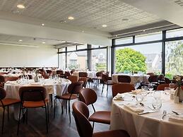 Mercure Omaha Beach Hotel