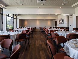 Mercure Omaha Beach Hotel