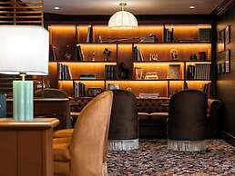 Mercure Omaha Beach Hotel