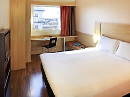 ibis Sao Carlos