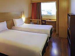 ibis Sao Carlos