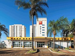 ibis Sao Carlos