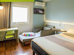 ibis Styles Curitiba Centro Cívico