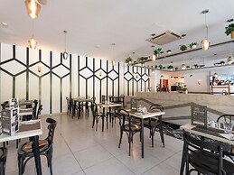 ibis Meknes Hotel