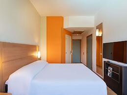 ibis Meknes Hotel
