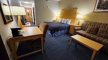 Katahdin Inn & Suites