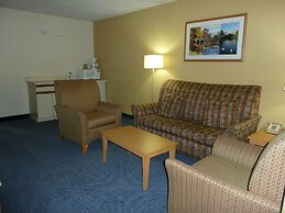 Katahdin Inn & Suites