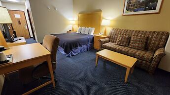 Katahdin Inn & Suites