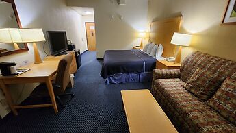 Katahdin Inn & Suites