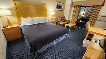 Katahdin Inn & Suites