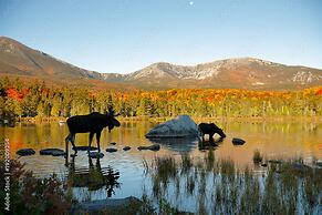 Katahdin Inn & Suites