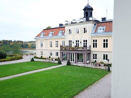 Södertuna Slott