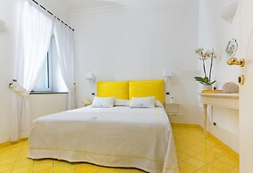 Relais Maresca Luxury Small Hotel