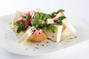 Relais Maresca Luxury Small Hotel