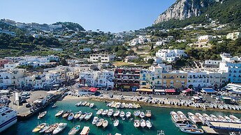 Relais Maresca Luxury Small Hotel