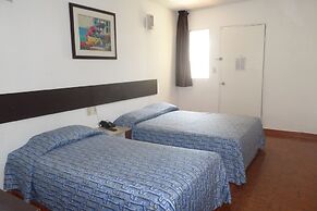 Hotel Suites Mediterraneo