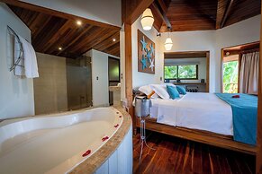 Tango Mar Beachfront Boutique Hotel & Villas