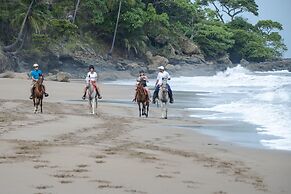 Tango Mar Beachfront Boutique Hotel & Villas