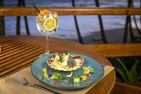 Tango Mar Beachfront Boutique Hotel & Villas