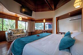 Tango Mar Beachfront Boutique Hotel & Villas