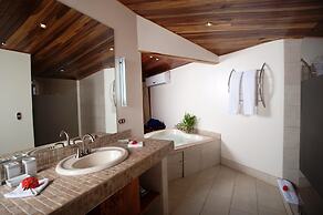 Tango Mar Beachfront Boutique Hotel & Villas