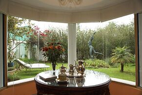 La Mirage Garden Hotel And Spa