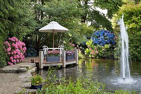 Summer Lodge Country House Hotel