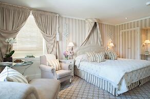 Summer Lodge Country House Hotel