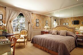 Summer Lodge Country House Hotel