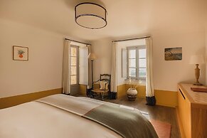 Hotel Crillon Le Brave