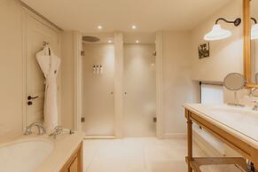 Hotel Crillon Le Brave