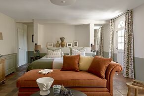 Hotel Crillon Le Brave