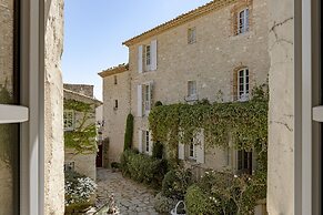 Hotel Crillon Le Brave