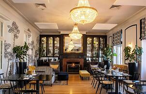 Grande Roche Hotel