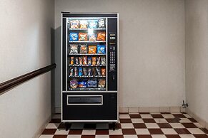 Red Roof Inn Hendersonville