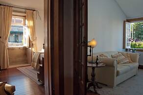 Casa Melo Alvim by Unlock Hotels