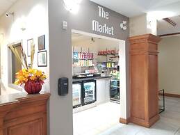 Merit Hotel & Suites