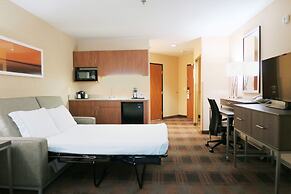 Holiday Inn Express & Suites Elk Grove Central - Hwy 99 by IHG