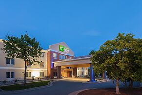 Holiday Inn Express Hotel & Suites Mebane by IHG