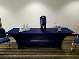 Holiday Inn Express Hotel & Suites Mebane by IHG