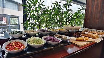 Crowne Plaza Hotel Beirut by IHG