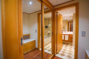 Crowne Plaza Hotel Beirut by IHG