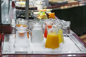 Crowne Plaza Hotel Beirut by IHG