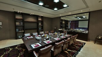 Crowne Plaza Hotel Beirut by IHG