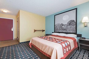 Super 8 by Wyndham Henderson North East Denver