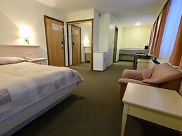 Sakhalin Sapporo Hotel