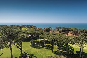 Pine Cliffs Residence, a Luxury Collection Resort, Algarve