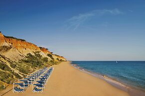 Pine Cliffs Residence, a Luxury Collection Resort, Algarve