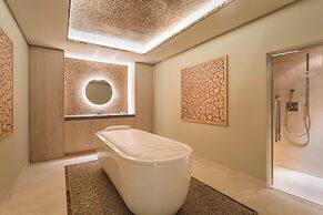 Pine Cliffs Residence, a Luxury Collection Resort, Algarve